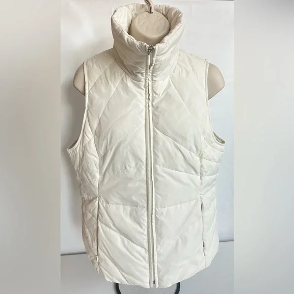 Woman's Kenneth Cole Reaction Down/Feather
Body warmer. Puffer Vest Ivory Sz M - Picture 3 of 13
